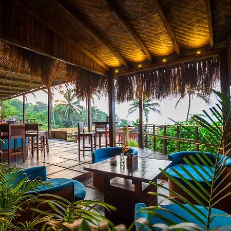 Aria Beach Resort فاغاتور المظهر الخارجي الصورة